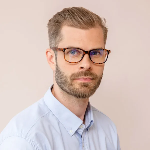 Lukulasit>Cailap Lukulasi unisex sinivalolinssillä O-malli