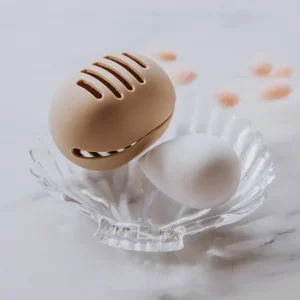 Meikkaustarvikkeet>Cailap Meikkisienikotelo & meikkisieni
